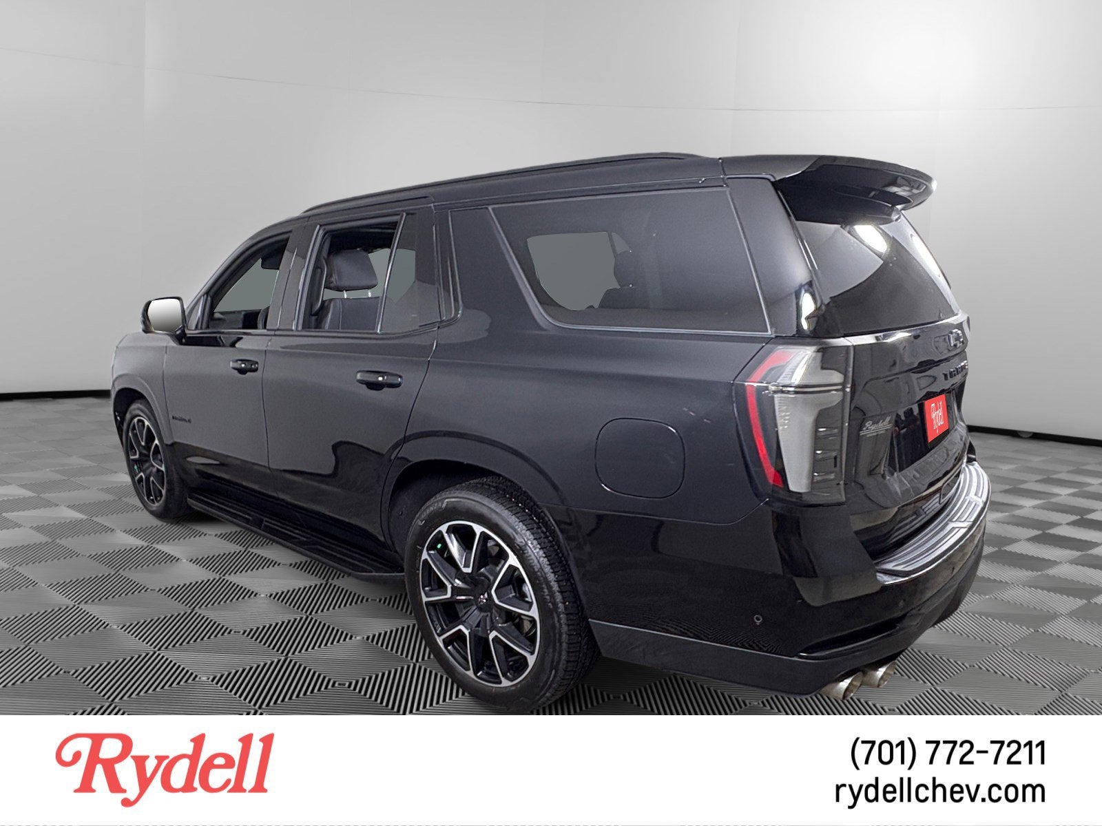 2025 Chevrolet Tahoe RST