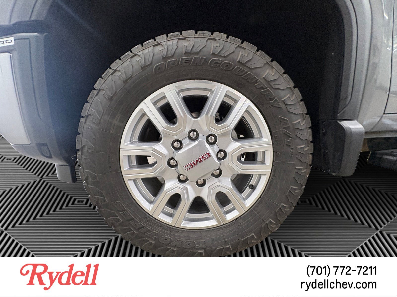 2024 GMC Sierra 2500 HD SLT