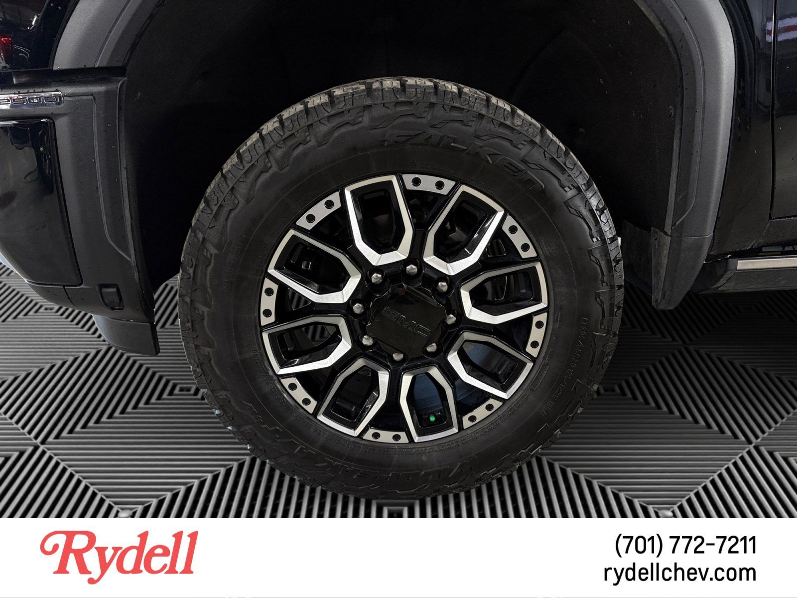 2024 GMC Sierra 2500 HD Denali