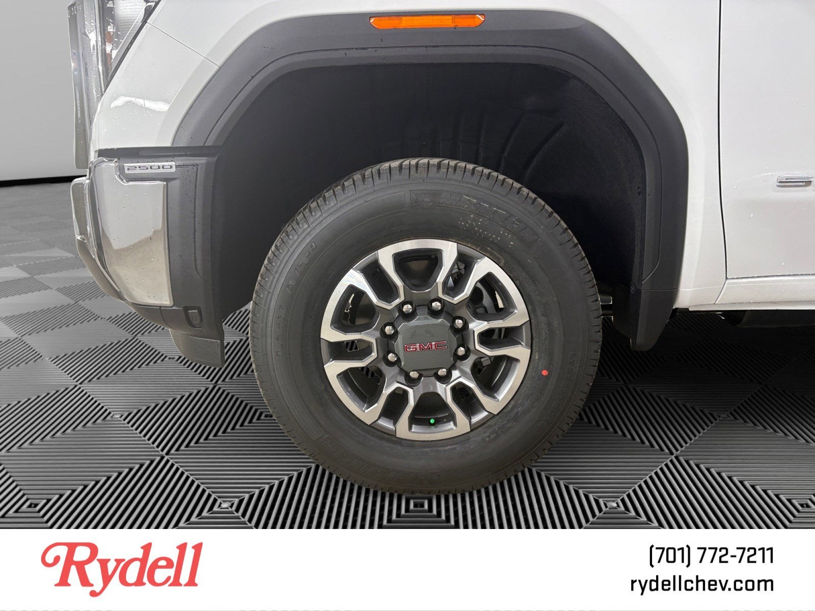 2026 GMC Sierra 2500 HD SLT