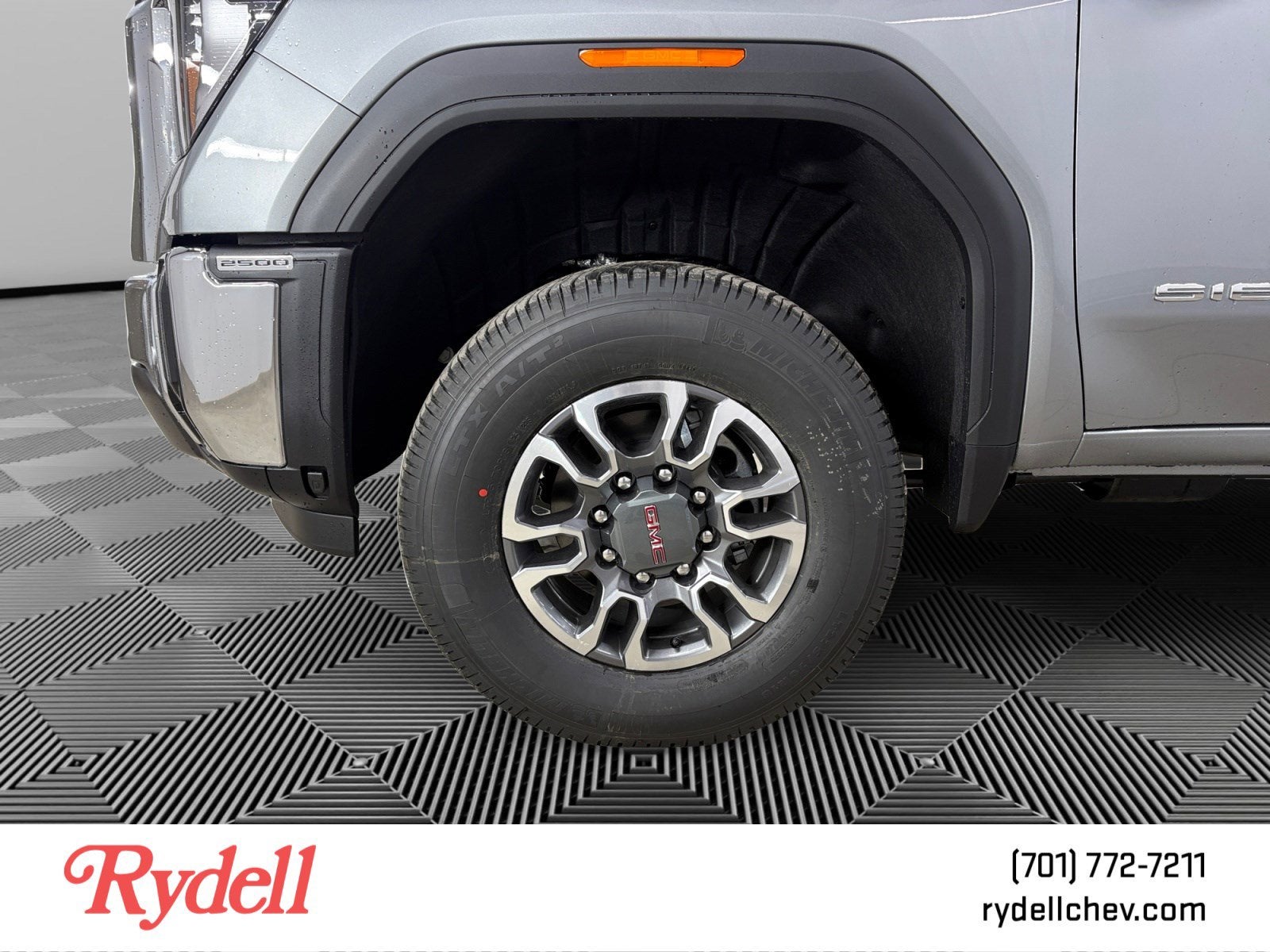 2026 GMC Sierra 2500 HD SLT