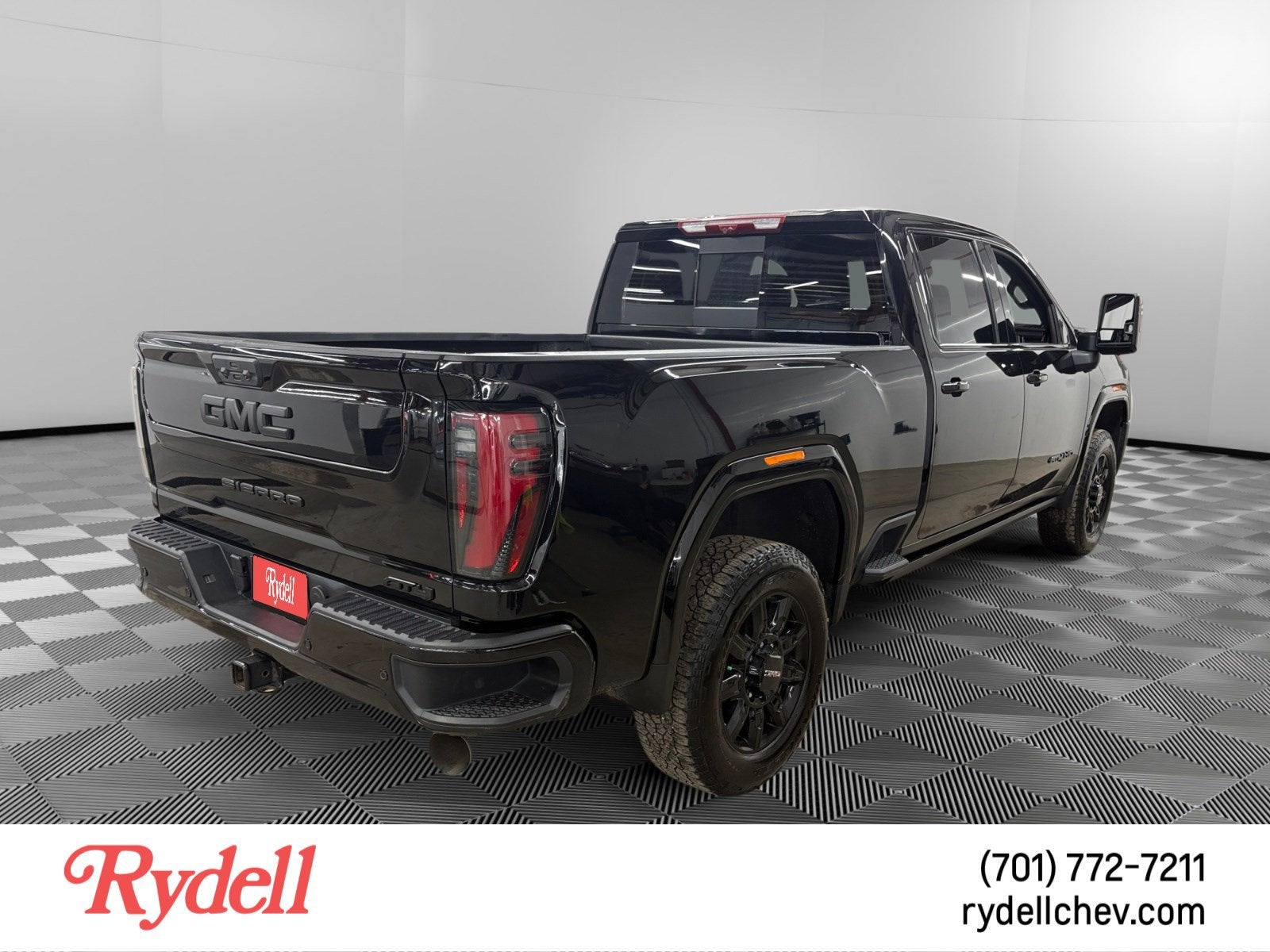 2025 GMC Sierra 2500 HD AT4