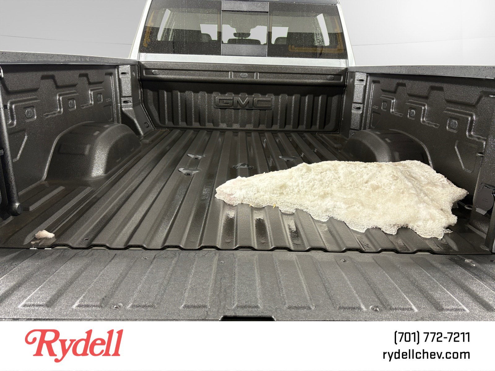 2025 GMC Sierra 2500 HD Denali