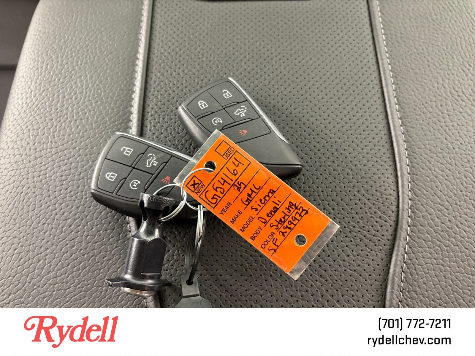 2025 GMC Sierra 2500 HD Denali