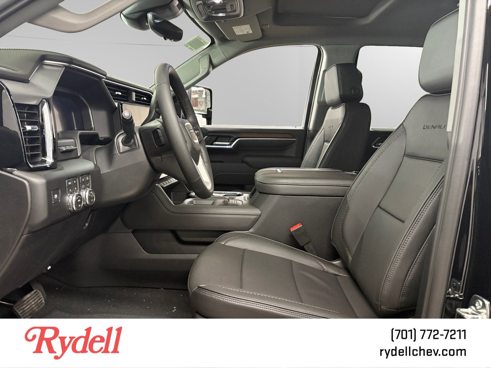 2026 GMC Sierra 2500HD Denali - Photo 12