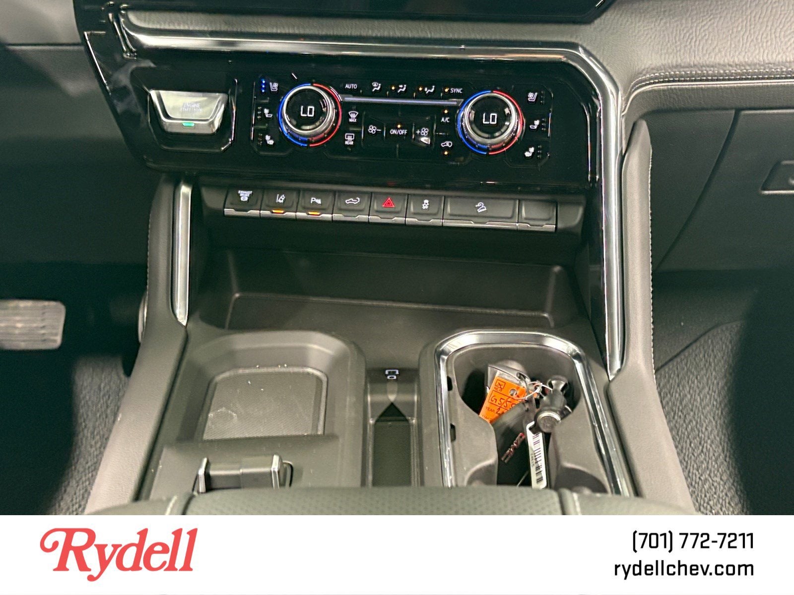 2026 GMC Sierra 2500HD Denali - Photo 18