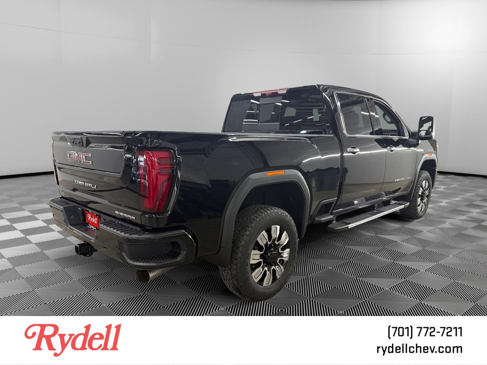2026 GMC Sierra 2500HD Denali - Photo 6