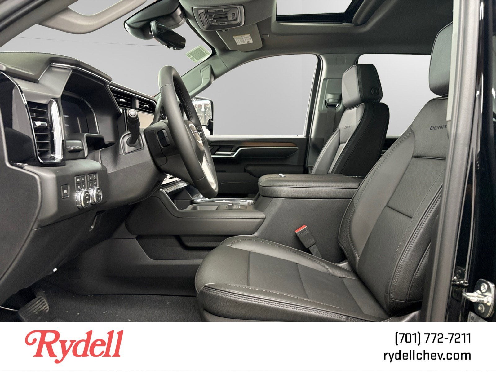 2026 GMC Sierra 3500HD Denali - Photo 12