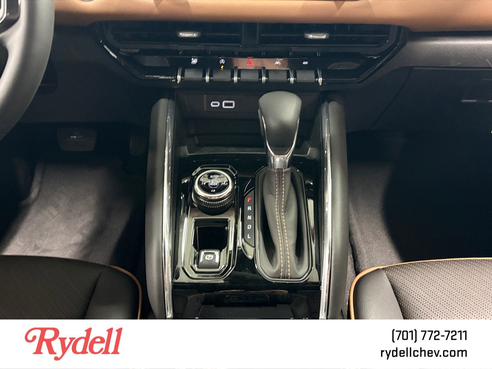 2026 GMC Canyon AT4 - Photo 18