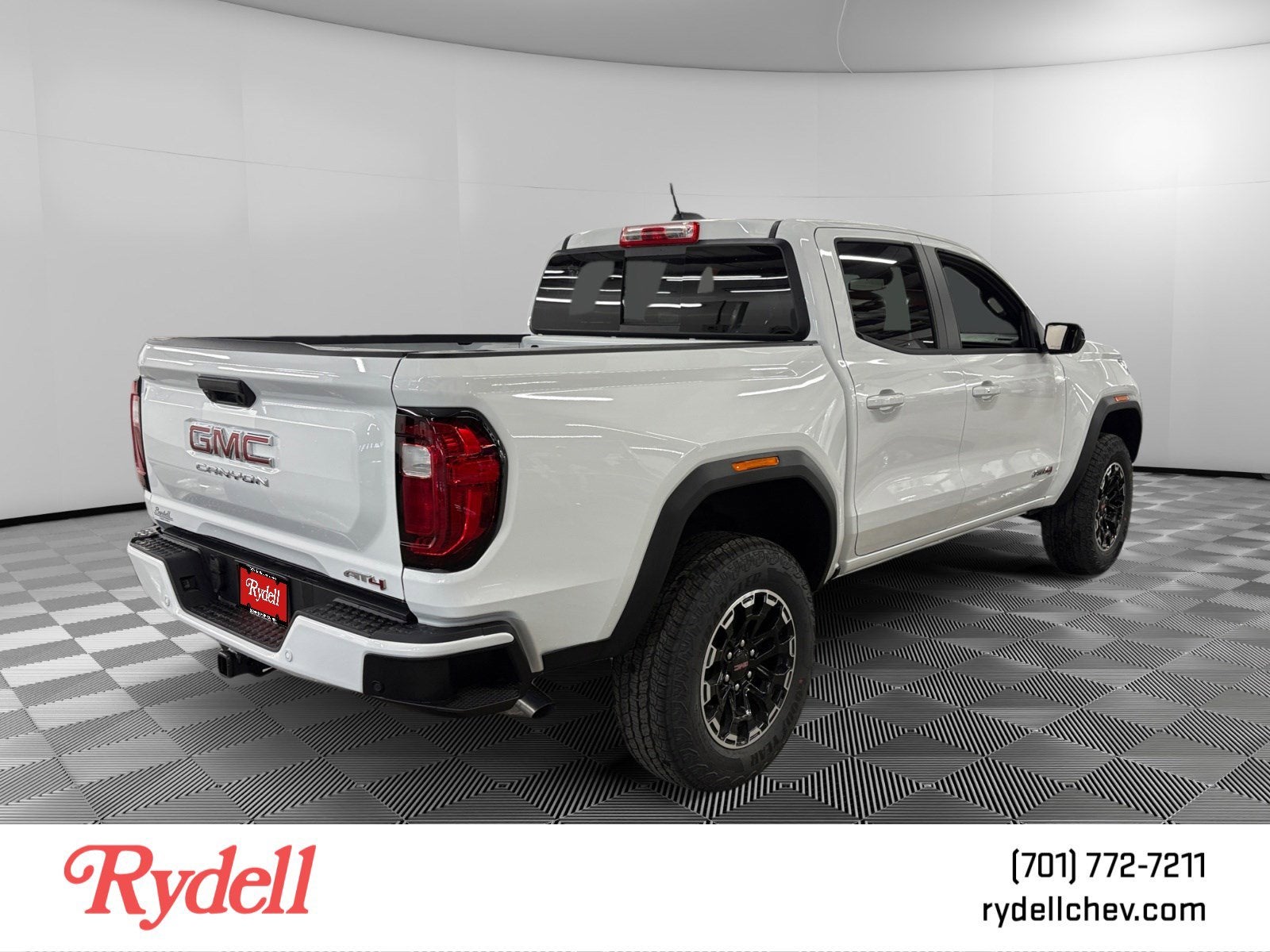 2026 GMC Canyon AT4 - Photo 6