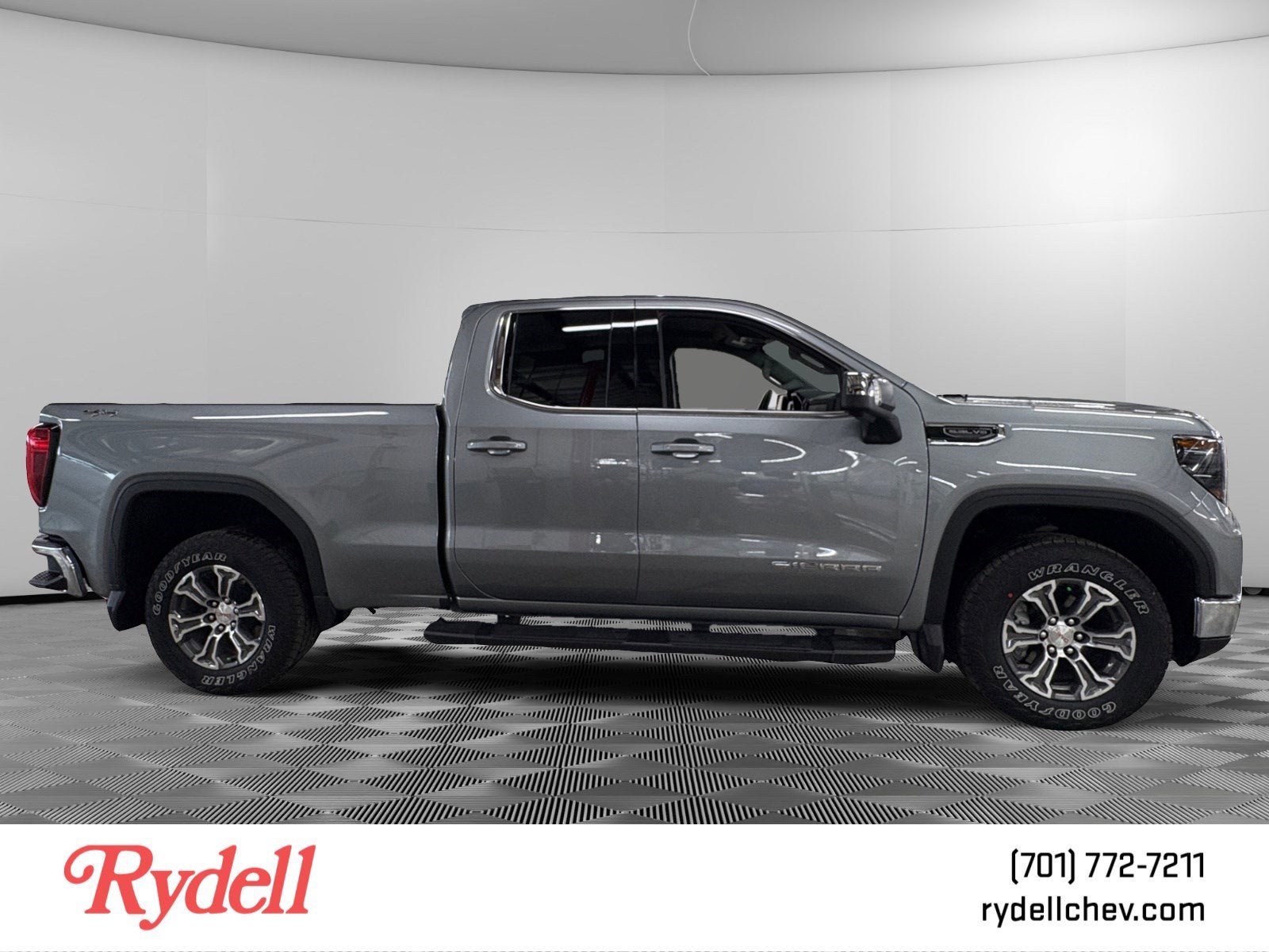 2026 GMC Sierra 1500 SLE - Photo 7