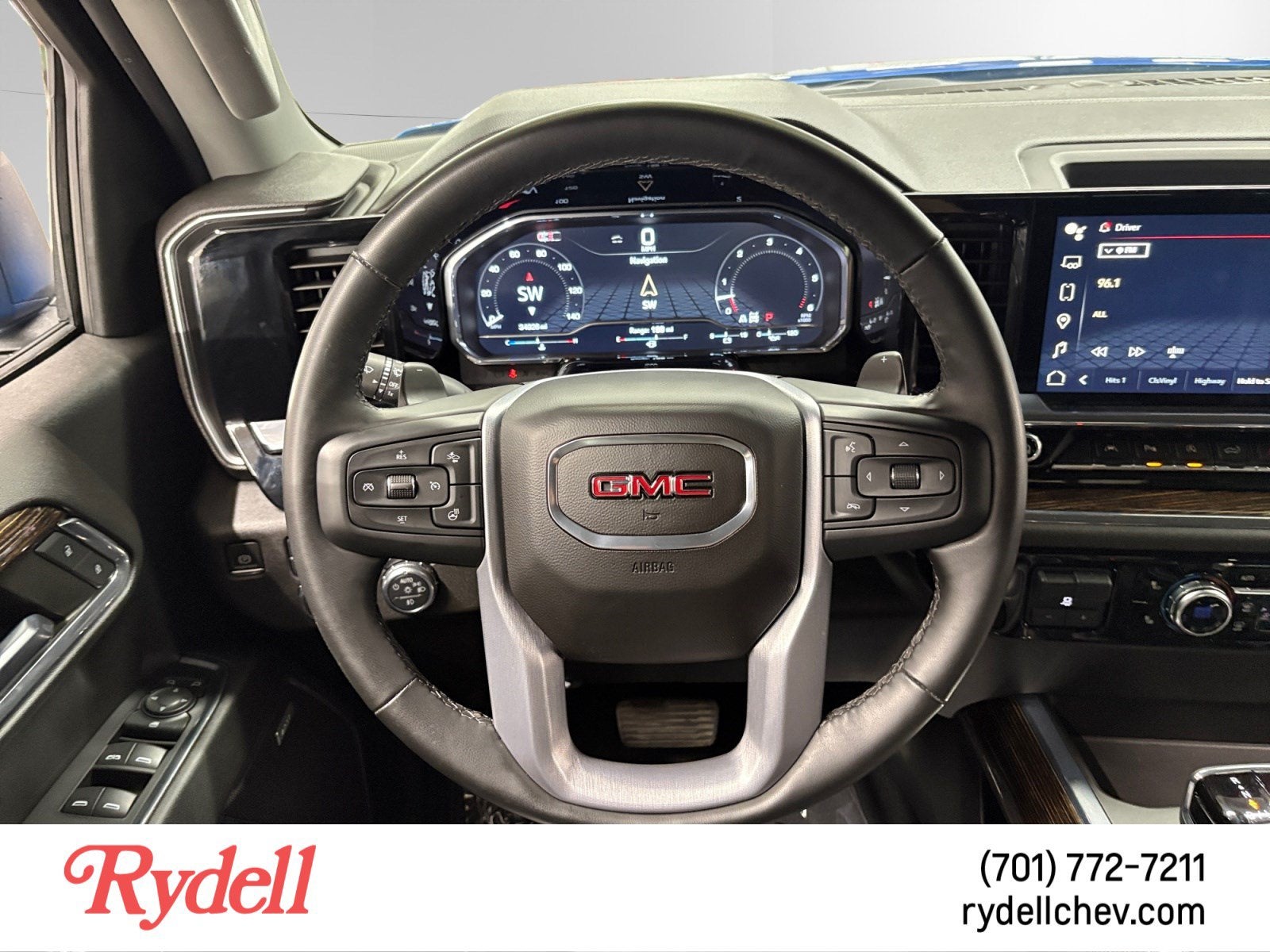2024 GMC Sierra 1500 Elevation