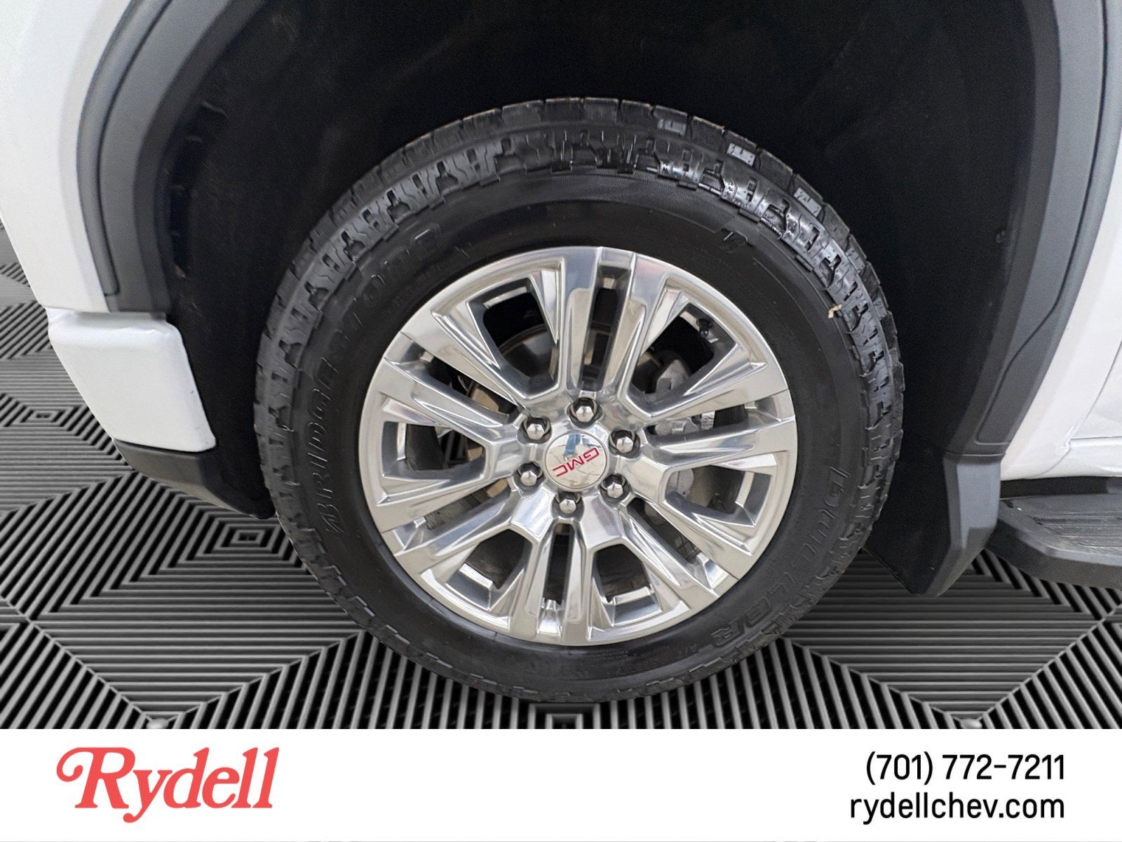 2023 GMC Sierra 1500 Denali