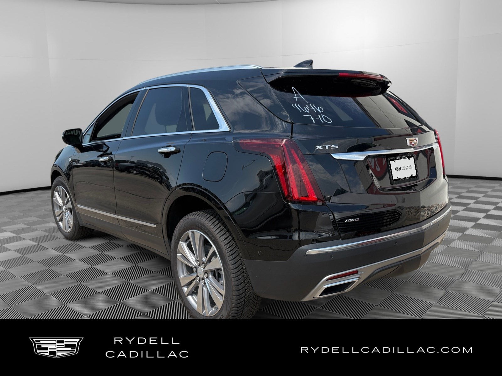 2026 Cadillac XT5 Premium Luxury