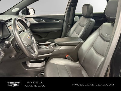 2022 Cadillac XT5 Premium Luxury