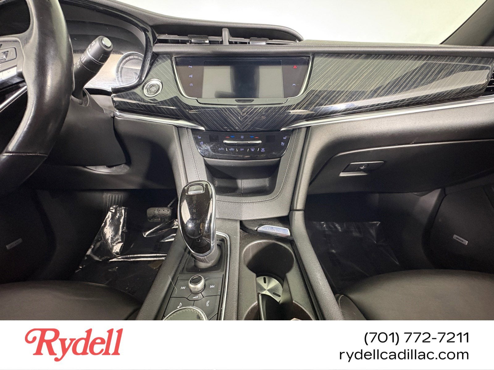 2020 Cadillac XT6 Premium Luxury