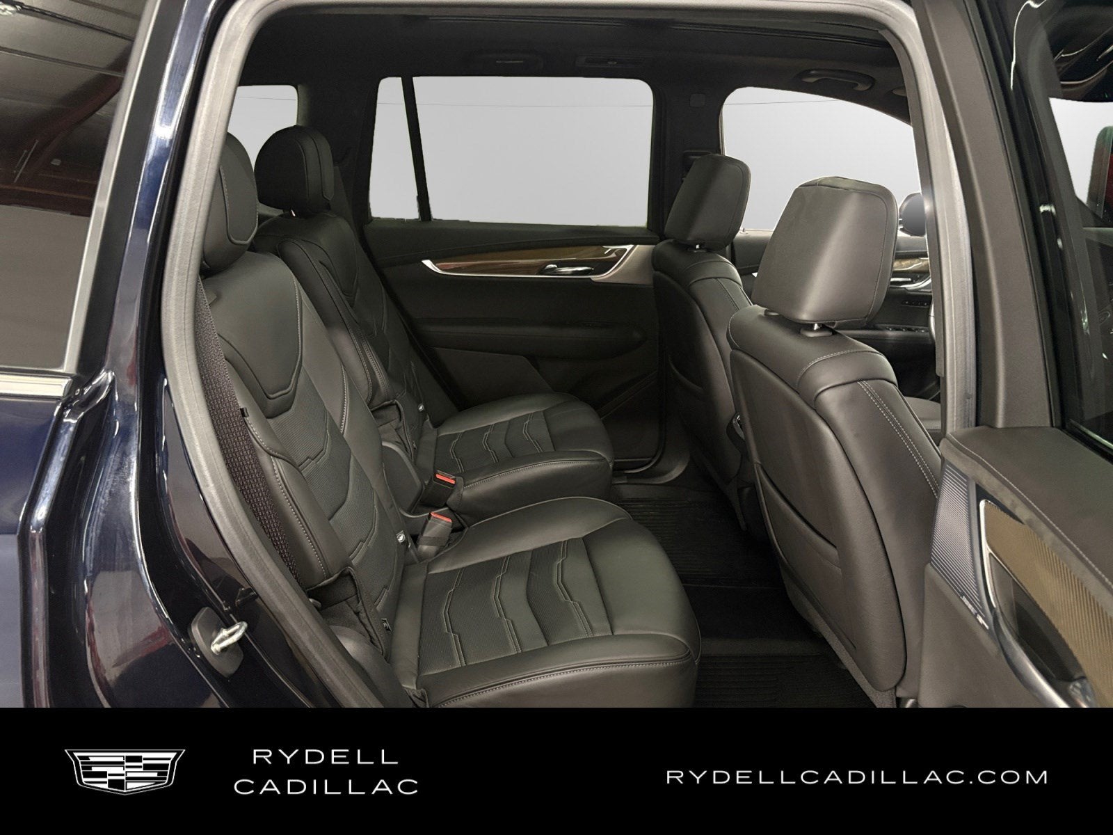 2021 Cadillac XT6 Premium Luxury