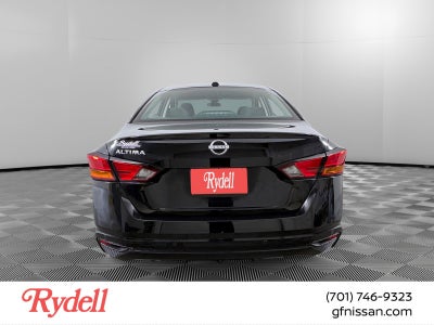 2025 Nissan Altima SV FWD