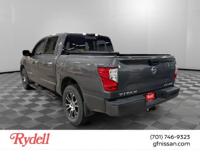 2021 Nissan TITAN Crew Cab SV 4x4