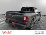 2021 Nissan TITAN Crew Cab SV 4x4