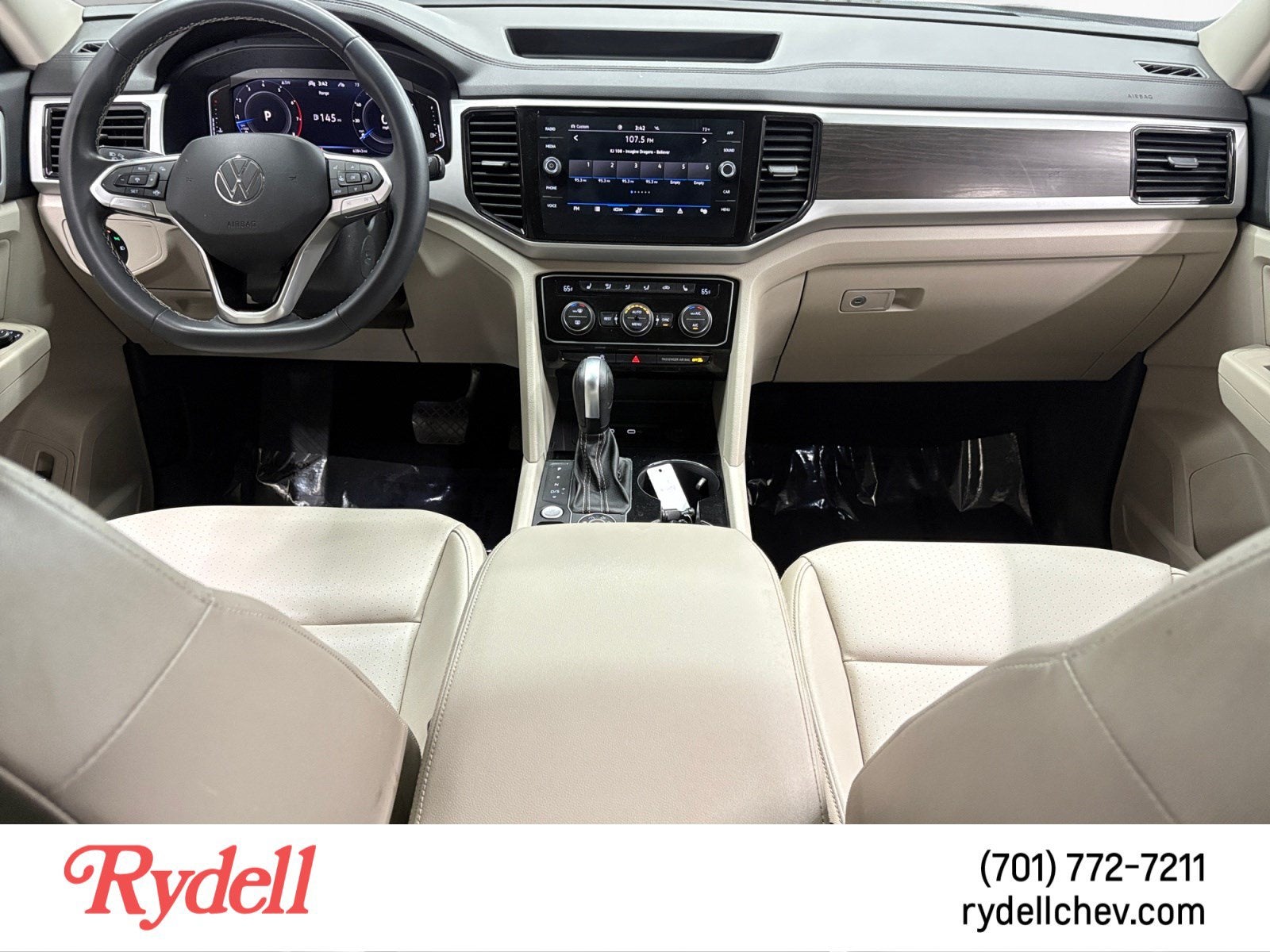 2022 Volkswagen Atlas 3.6L V6 SE w/Technology