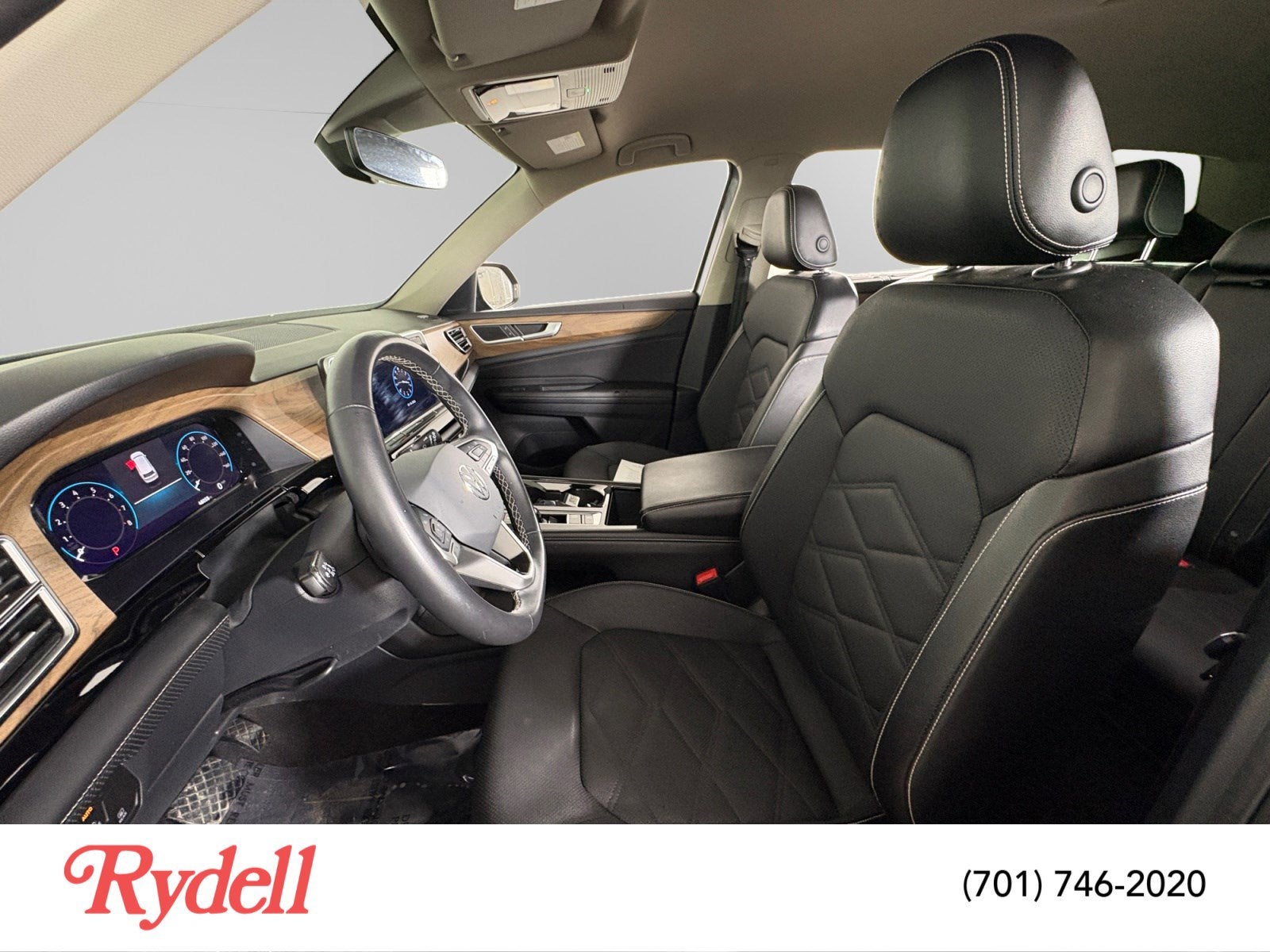 2024 Volkswagen Atlas 2.0T SE w/Technology