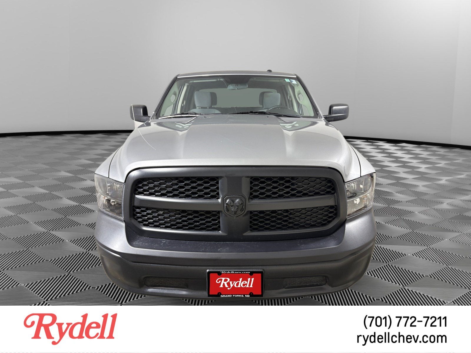 2023 RAM 1500 Classic Tradesman Crew Cab 4x4 5'7" Box