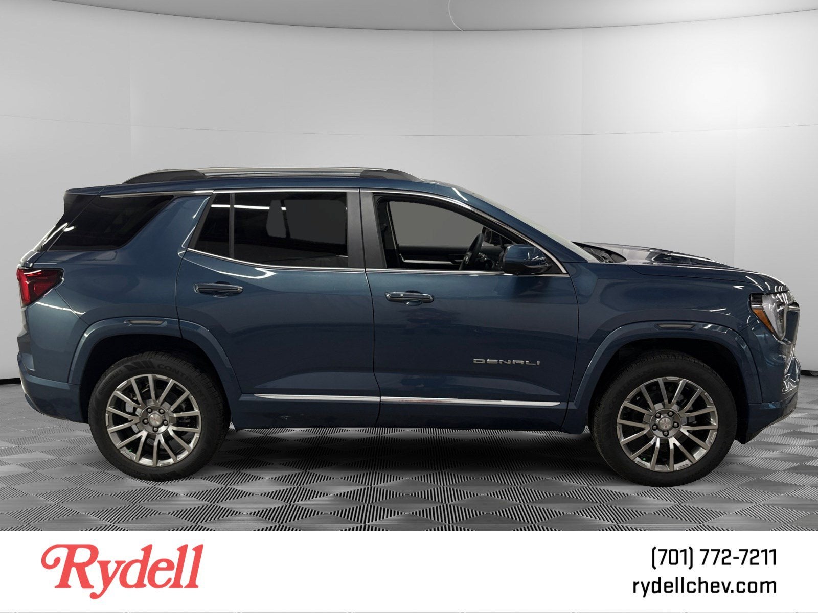 2027 GMC Terrain Denali