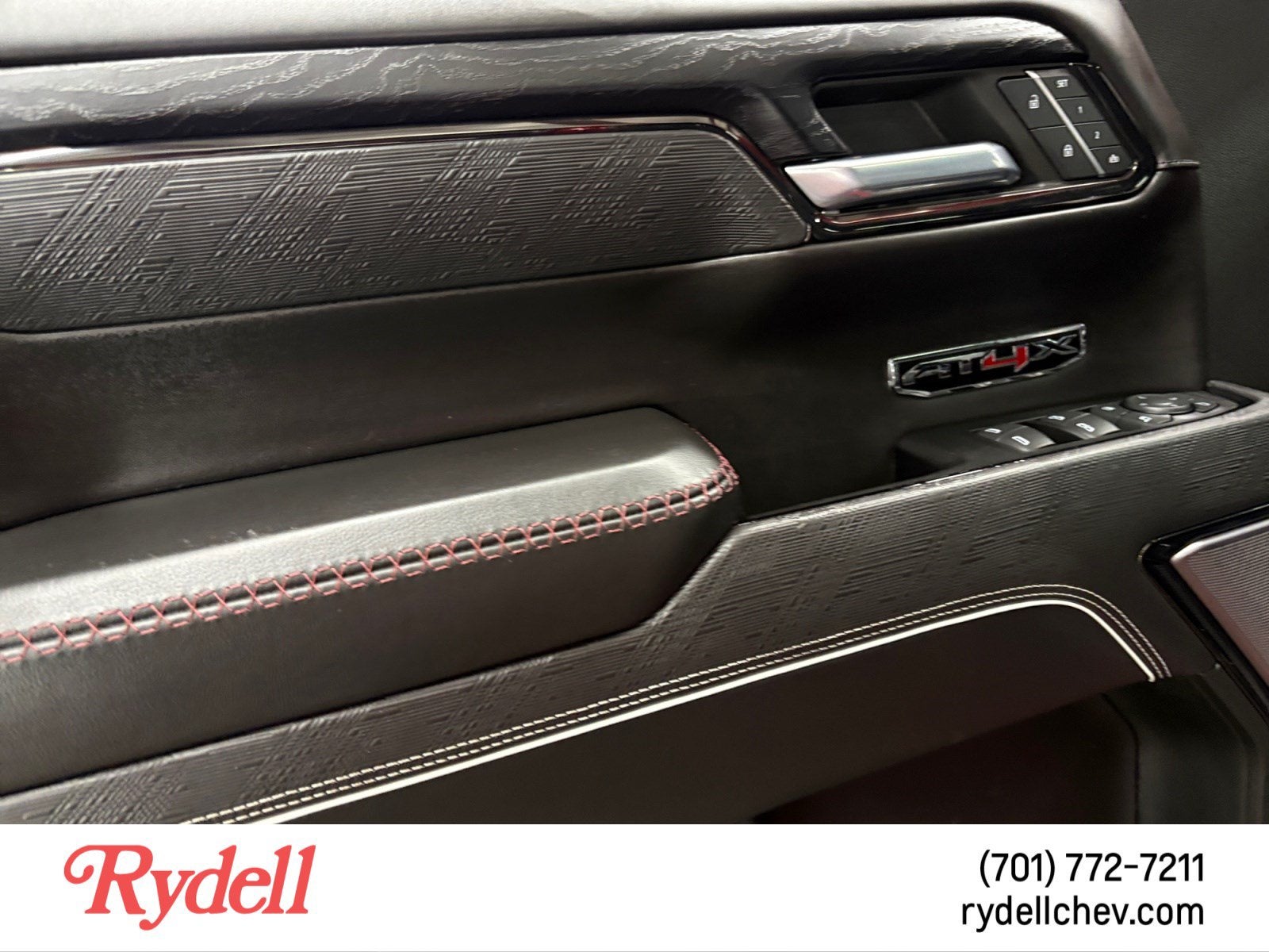 2023 GMC Sierra 1500 AT4X - Photo 11