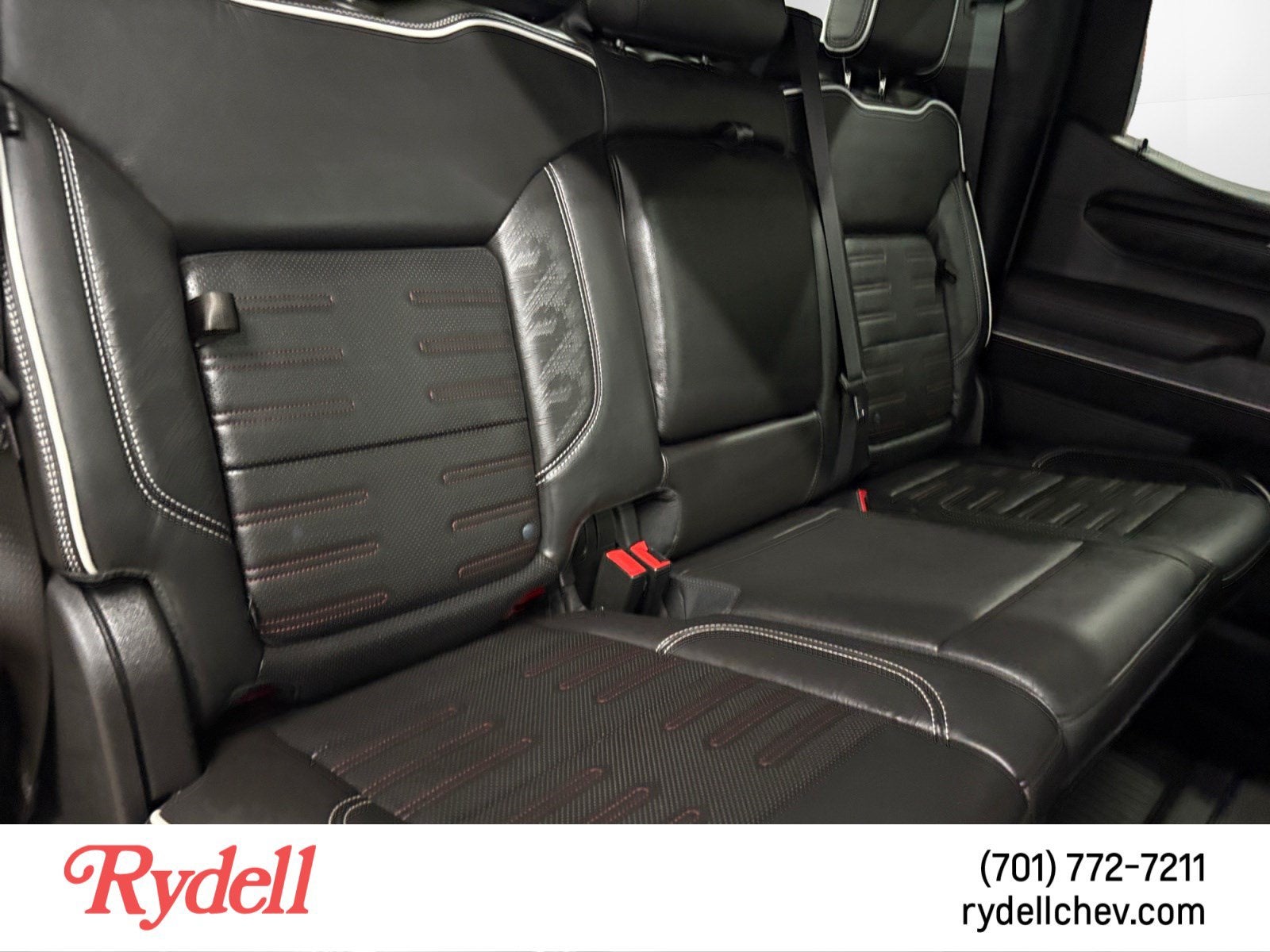 2023 GMC Sierra 1500 AT4X - Photo 17