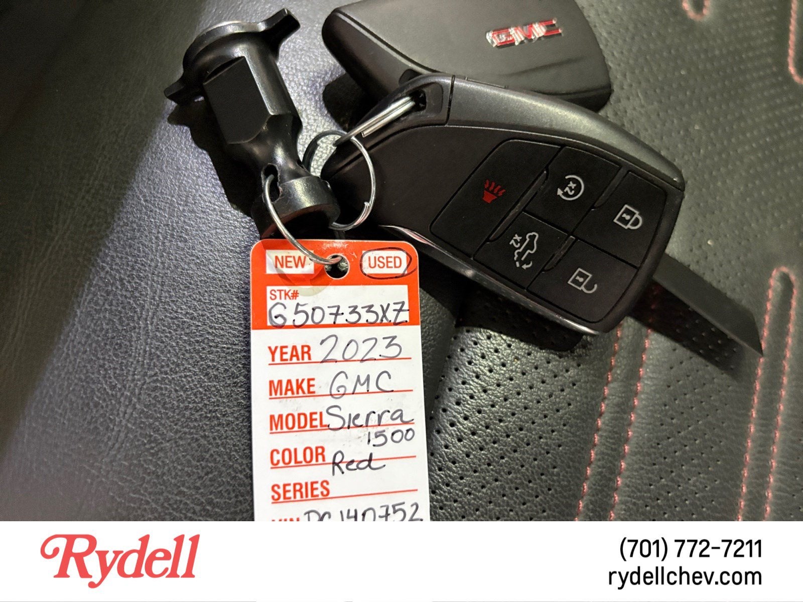 2023 GMC Sierra 1500 AT4X - Photo 21