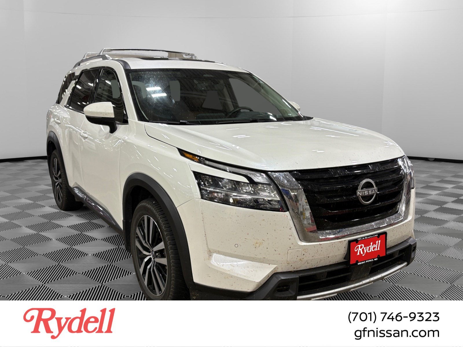 2024 Nissan Pathfinder Platinum 4WD