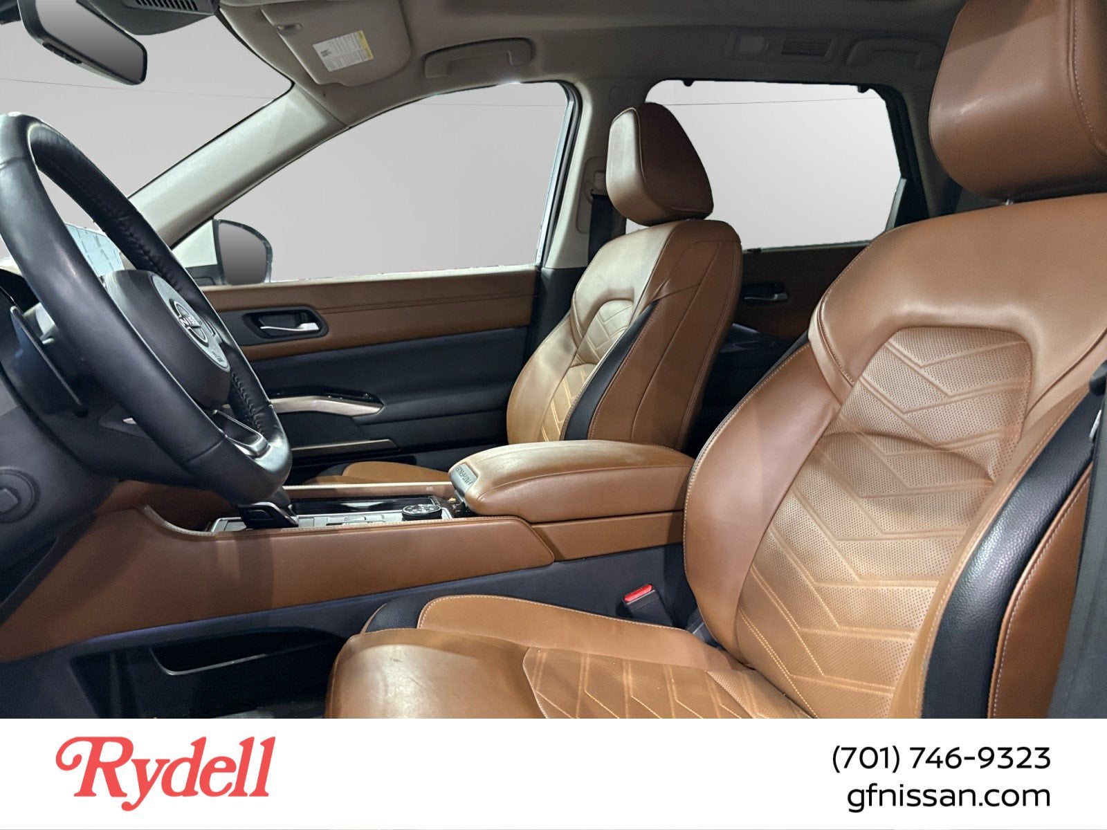 2024 Nissan Pathfinder Platinum 4WD