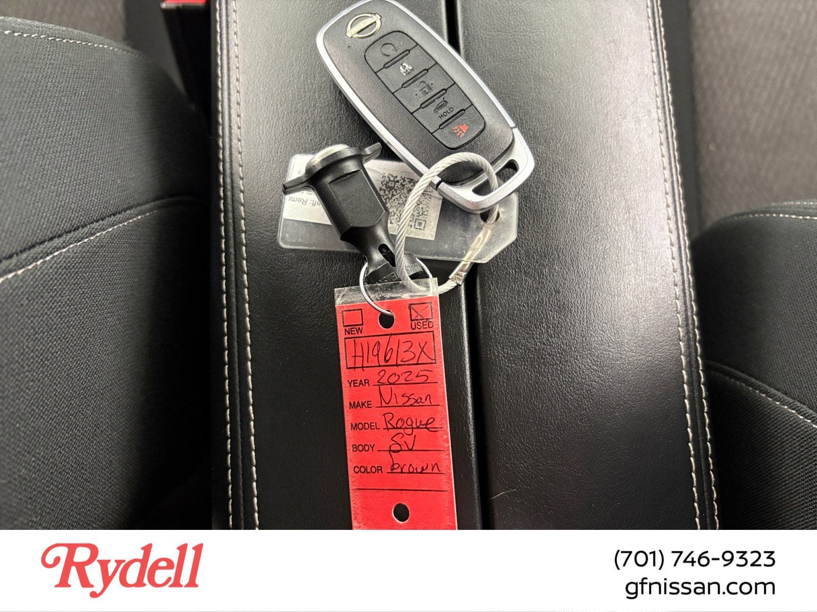 2025 Nissan Rogue SV