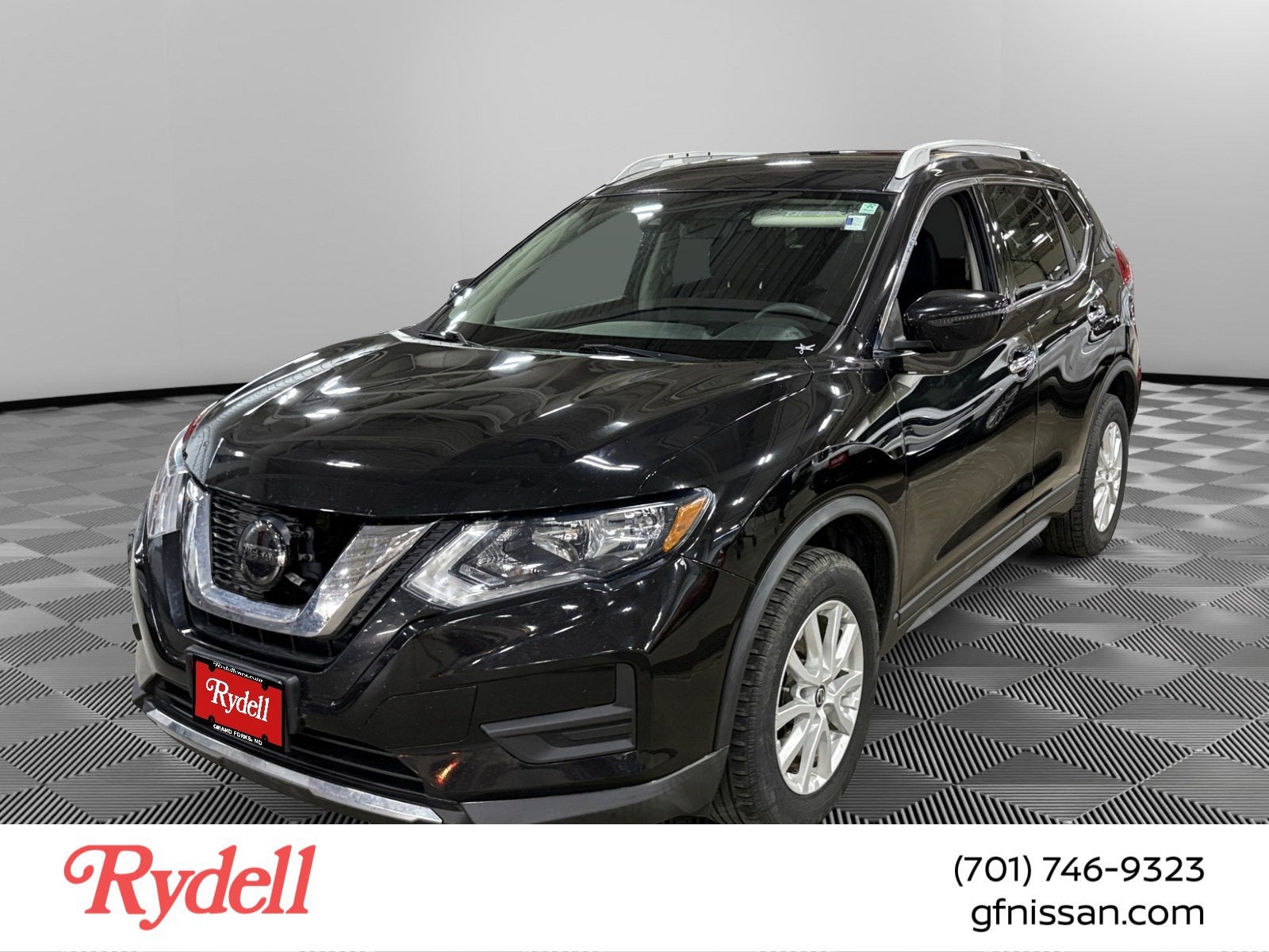 2020 Nissan Rogue SV