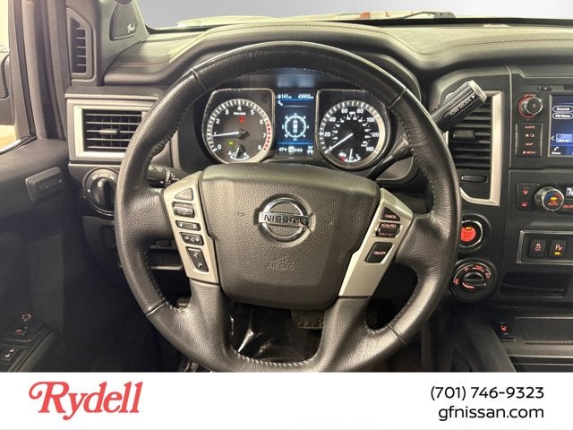 2019 Nissan Titan SL