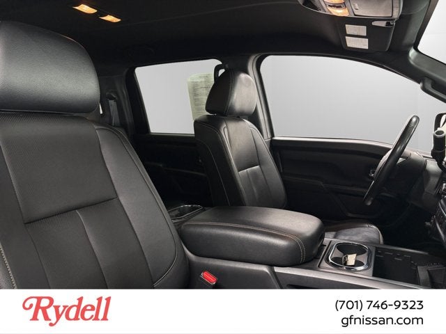 2019 Nissan Titan SL