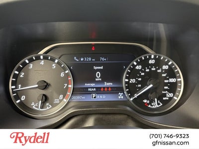 2023 Nissan Titan SV
