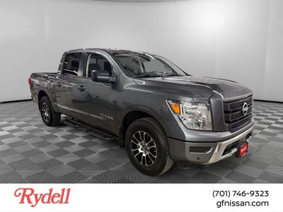 2023 Nissan Titan SV