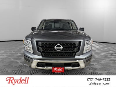 2023 Nissan Titan SV