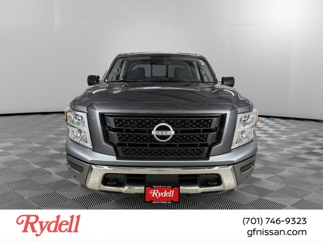 2023 Nissan Titan SV
