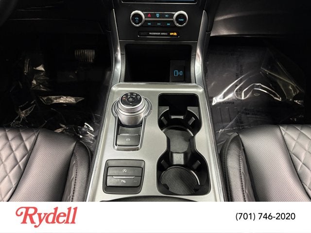 2024 Ford Edge Titanium