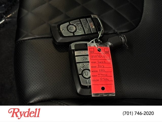 2024 Ford Edge Titanium