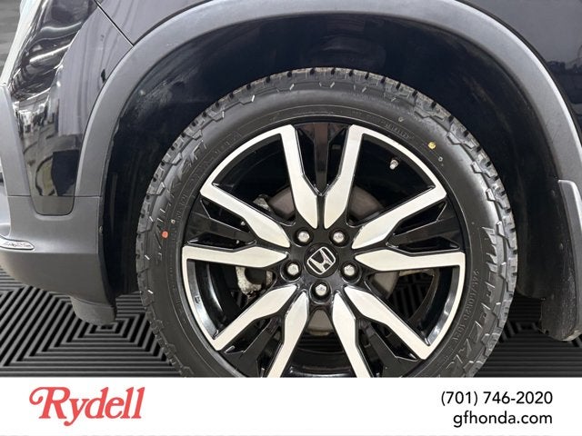 2019 Honda Pilot Touring 8-Passenger